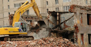 Демонтаж фасада в Тутаеве: цены за м2 от 368 рублей | Сварной-Ттв