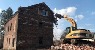 Демонтаж кирпичного дома Тутаев, цена от 2990 руб.