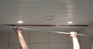 Демонтаж реечных потолков в Тутаеве - цена за м2 от 473 рублей - Сварной-Ттв