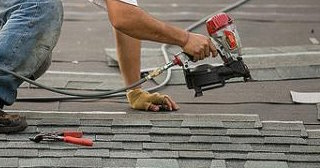 Демонтаж рулонной кровли: цена за от 577 рублей м2 в Тутаеве